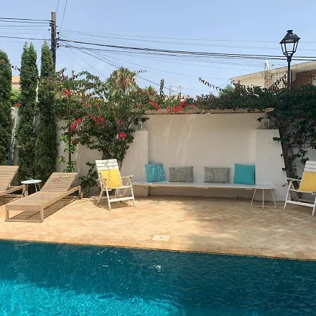 La Casita Bianca