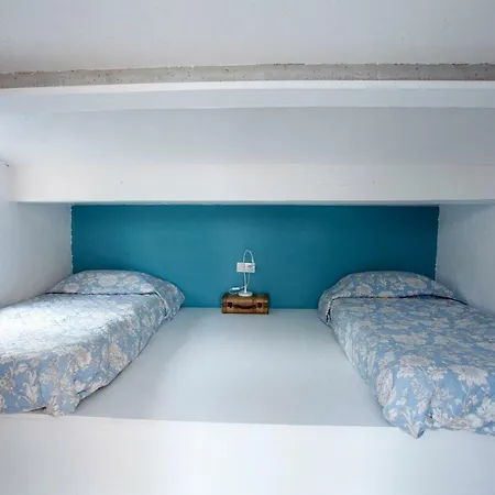 La Casita Bianca *